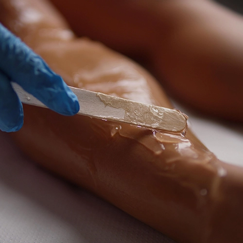 Pack Piernas completas 6 sesiones Hombre con aplicación de cera en Clínica Koa